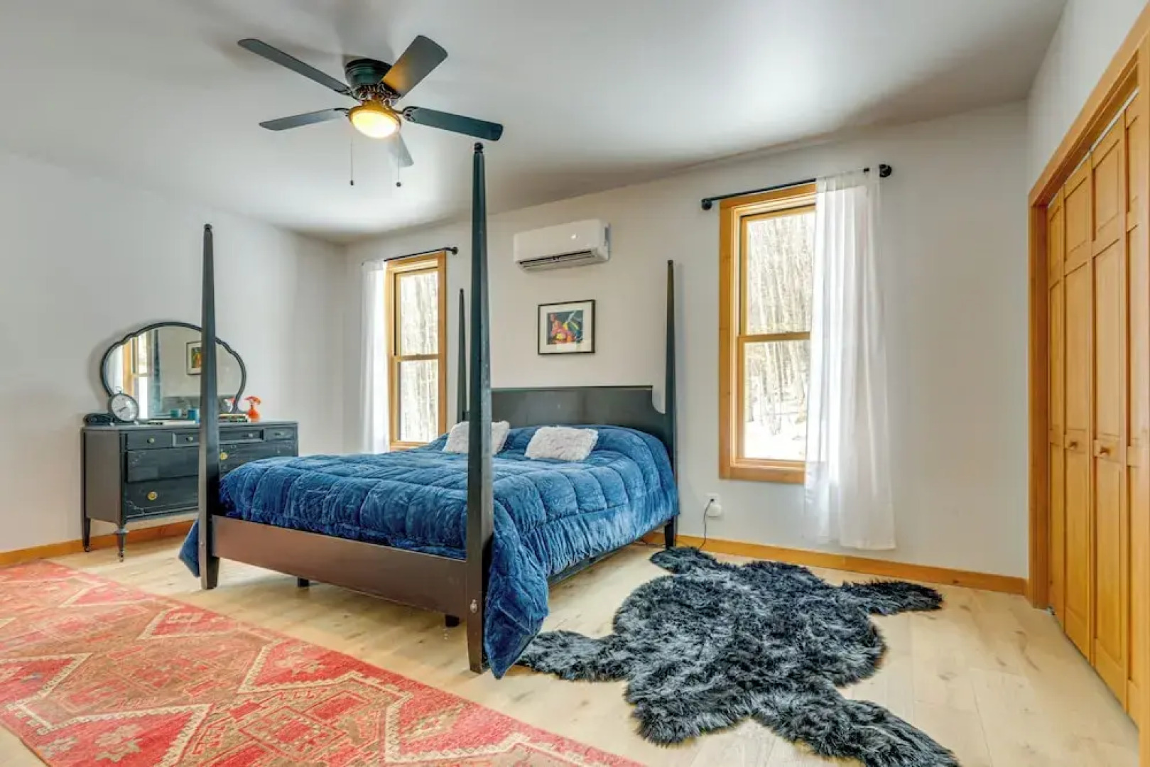 Stratton Mtn Ski Chalet w/ Giant Views in Winhall