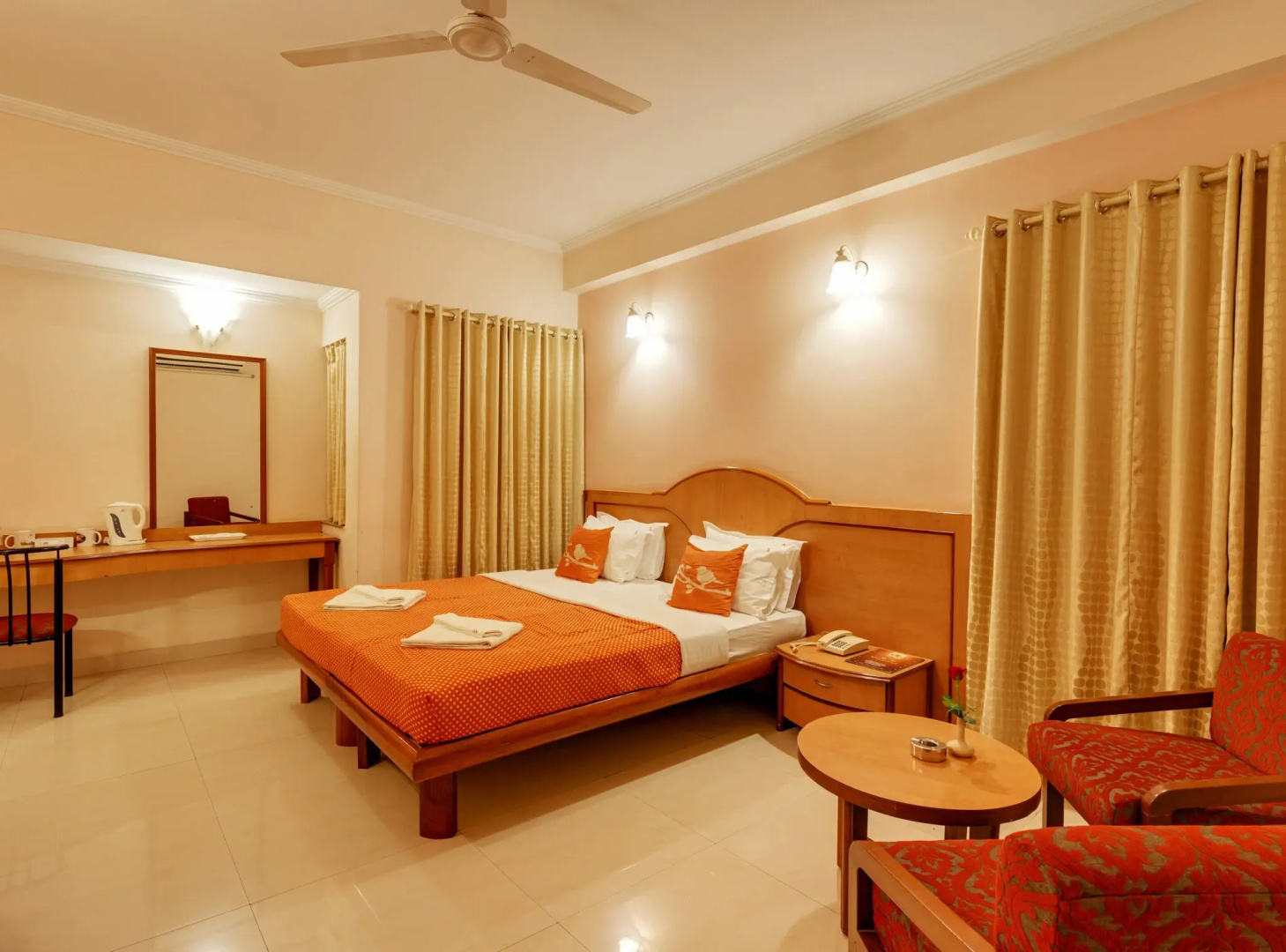 Hotel Woodland