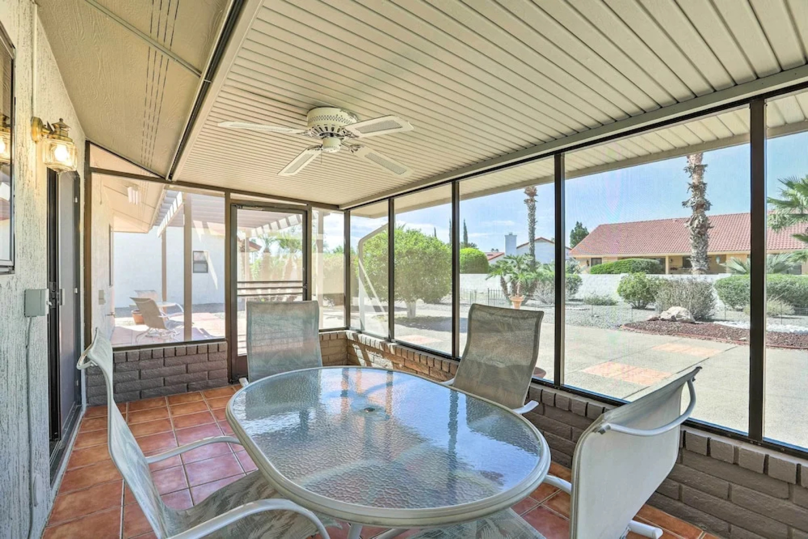 < 1 Mi to Golf: Home w/ Screened Porch in Sun City