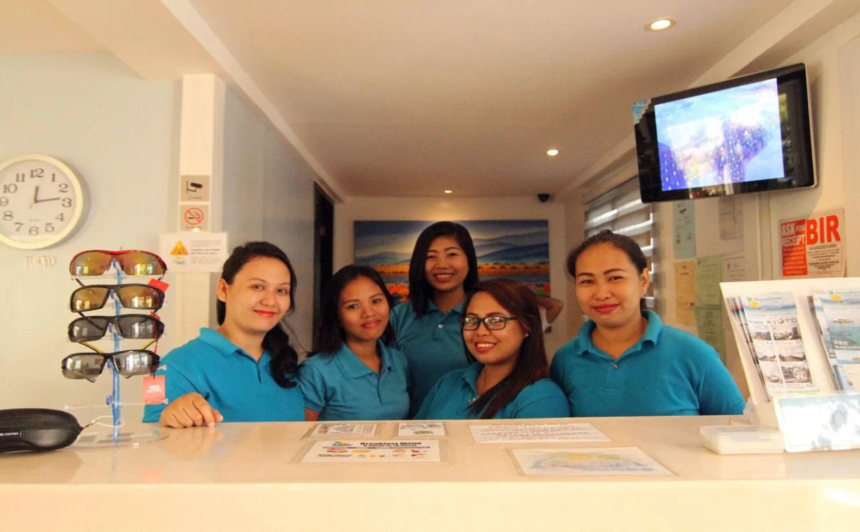 Pescadores Seaview Suites Moalboal