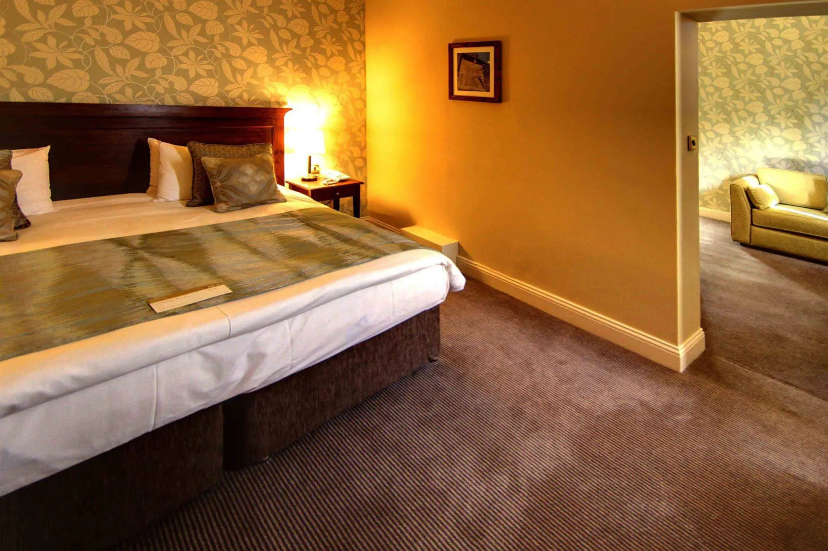King's Head Hotel by Greene King Inns