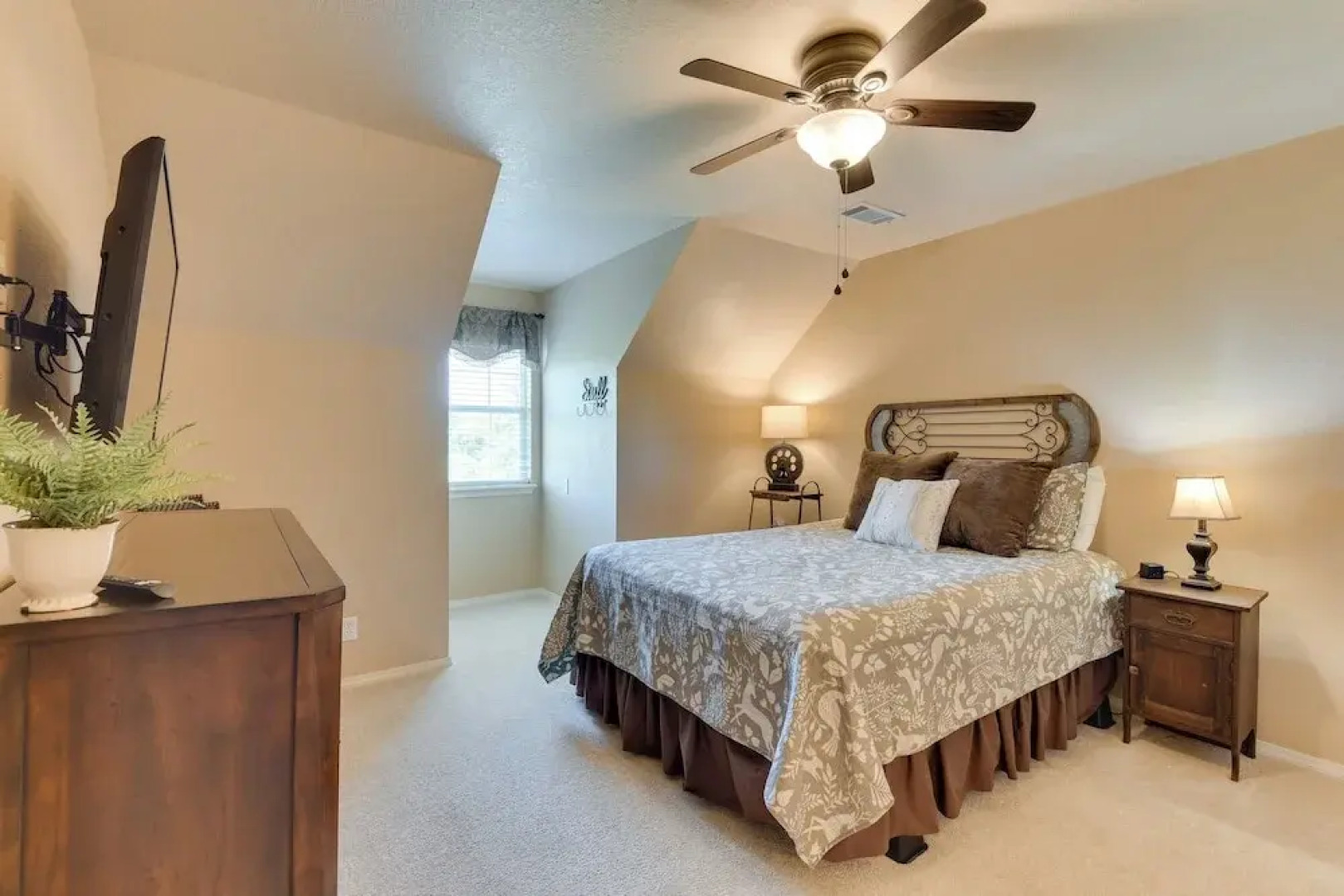 15-acre Retreat Near Dtwn Tulsa & Skiatook Lake