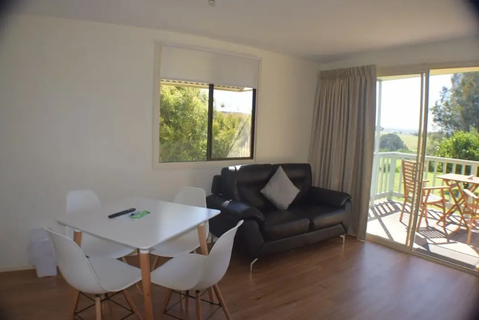 Mystery Bay Cottages