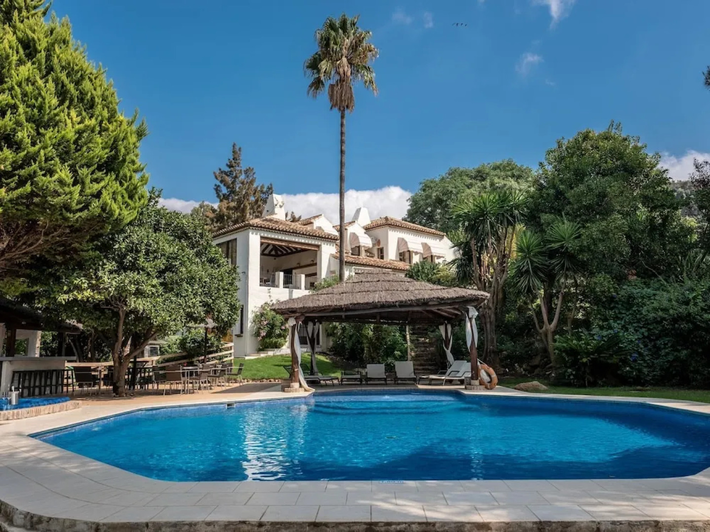Plush Villa in Casares with Heated Pool, Sauna, Hot Tub