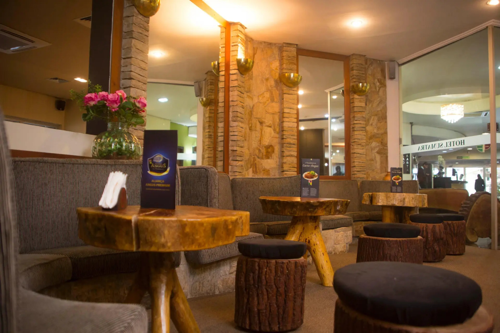 Sumatra Hotel e Centro de Convenções