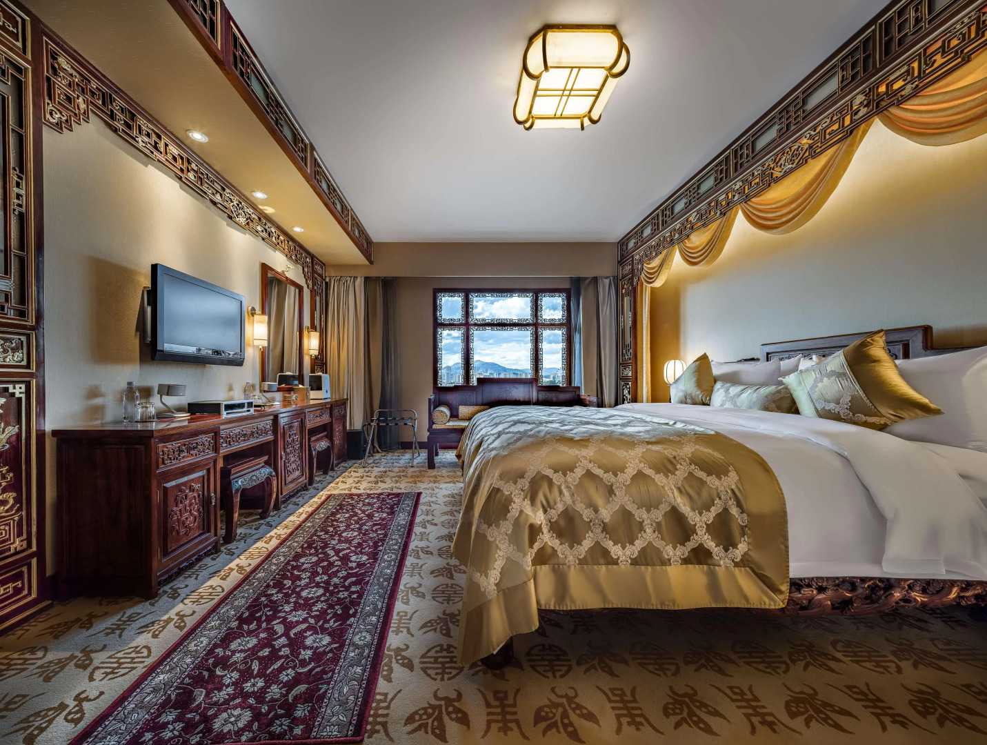 Kunming Green Lake Hotel