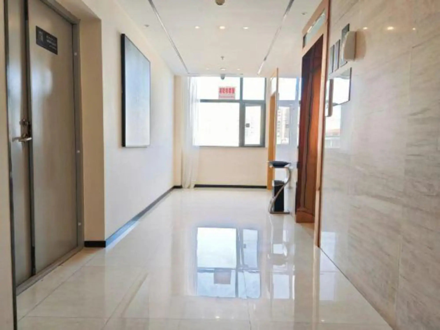 City Comfort Inn Hotel (Xiaogan Xiaochang Bus Terminal)