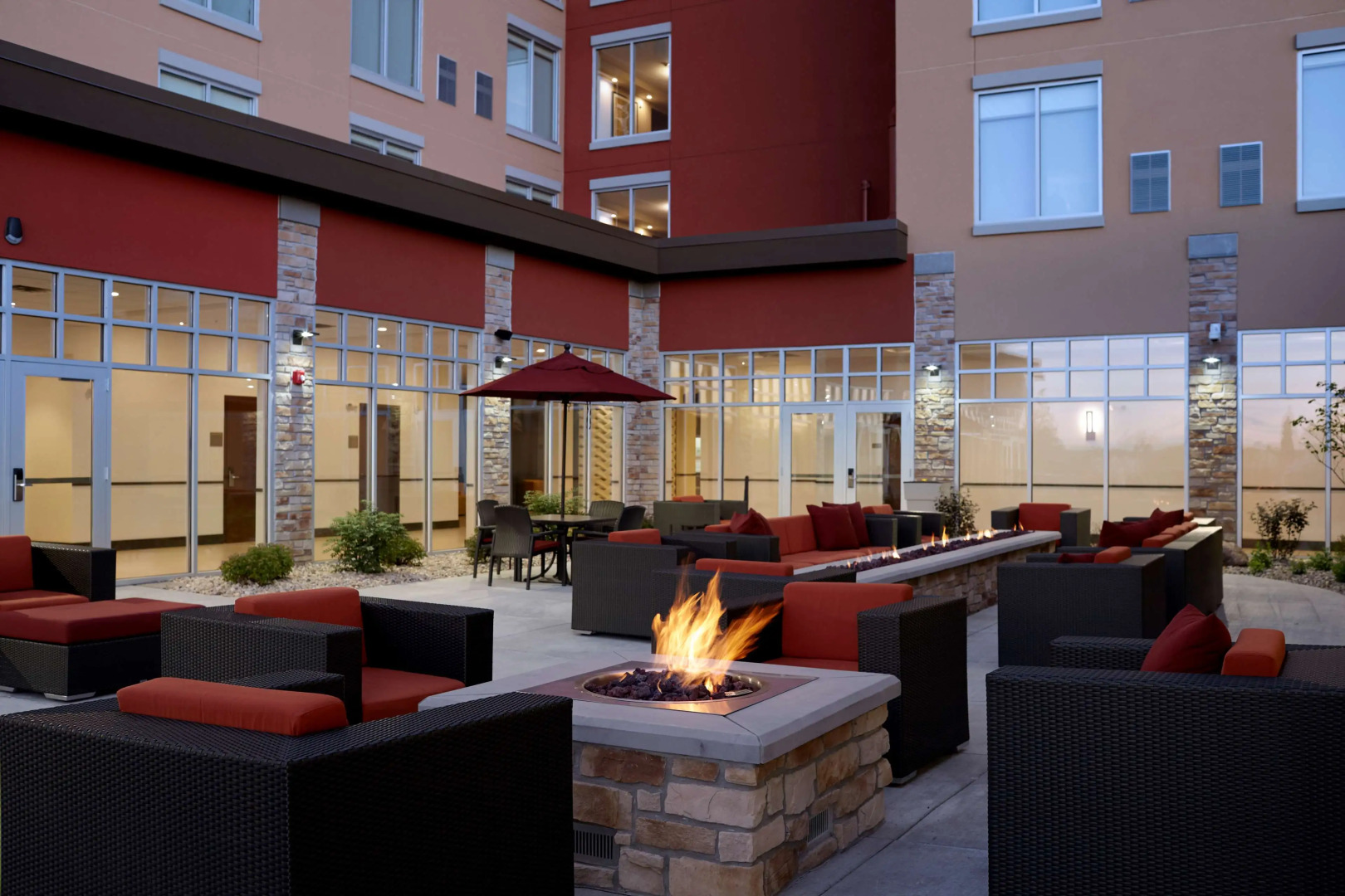 Hyatt Place Madison / Verona