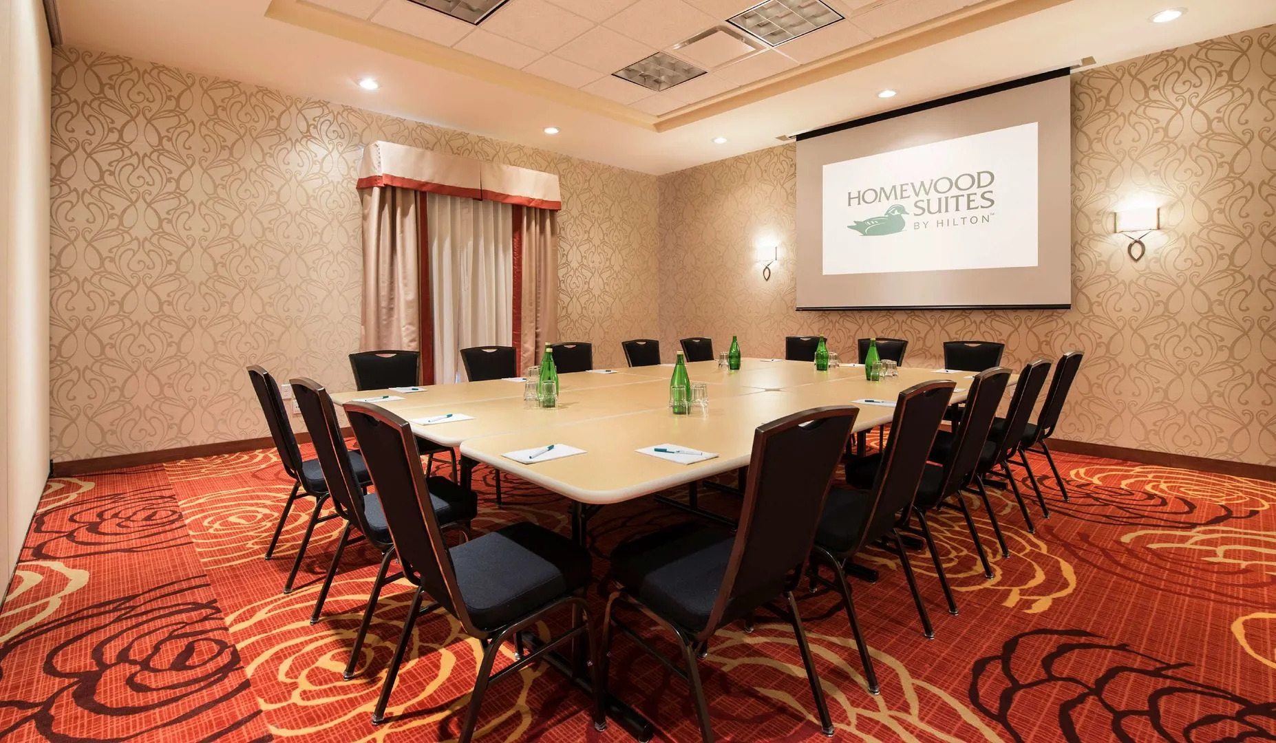 Homewood Suites by Hilton Winnipeg Airport-Polo Park, MB