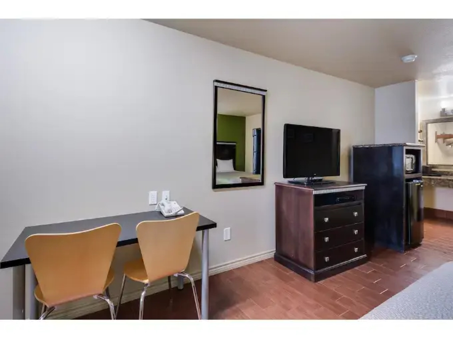 Motel 6 Floresville Tx