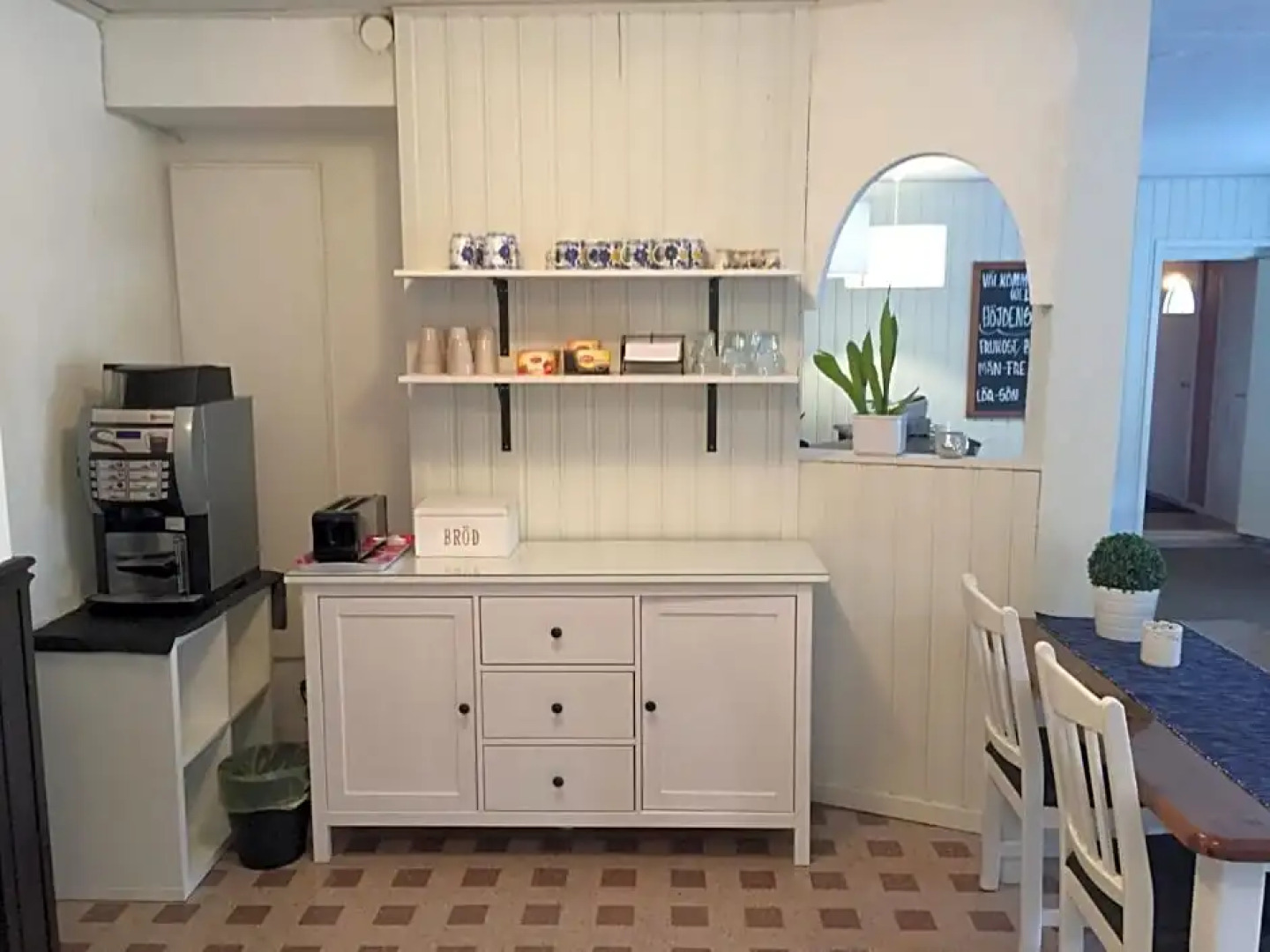 Höjdens Lågprishotell