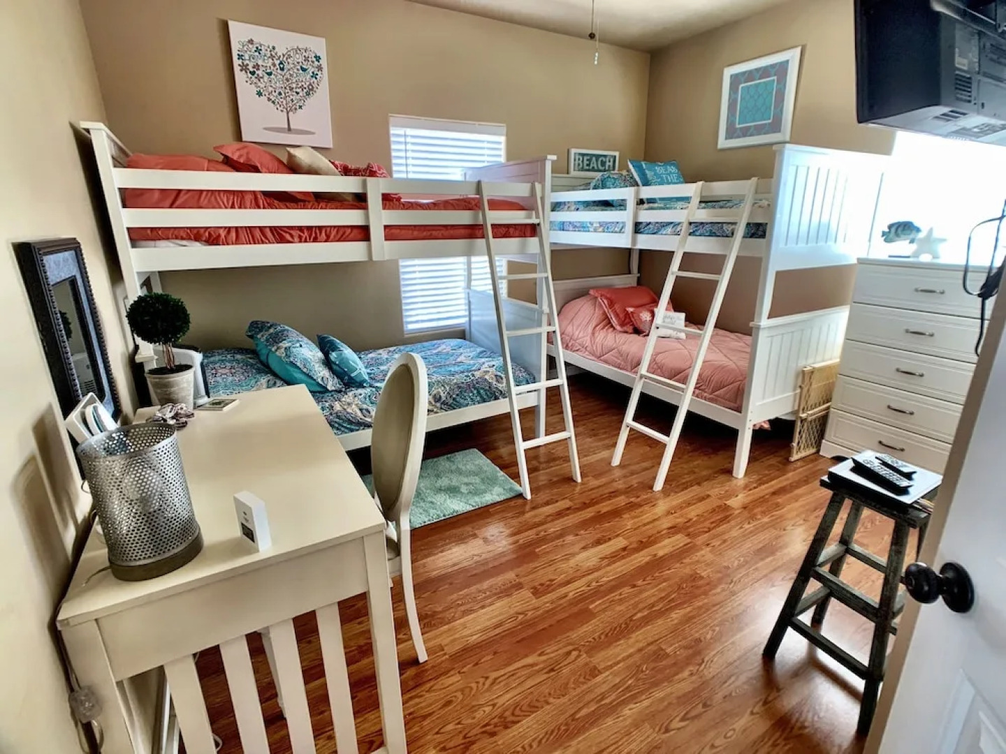 1 Van Sant 3 Bedrooms 1 Bathroom Home