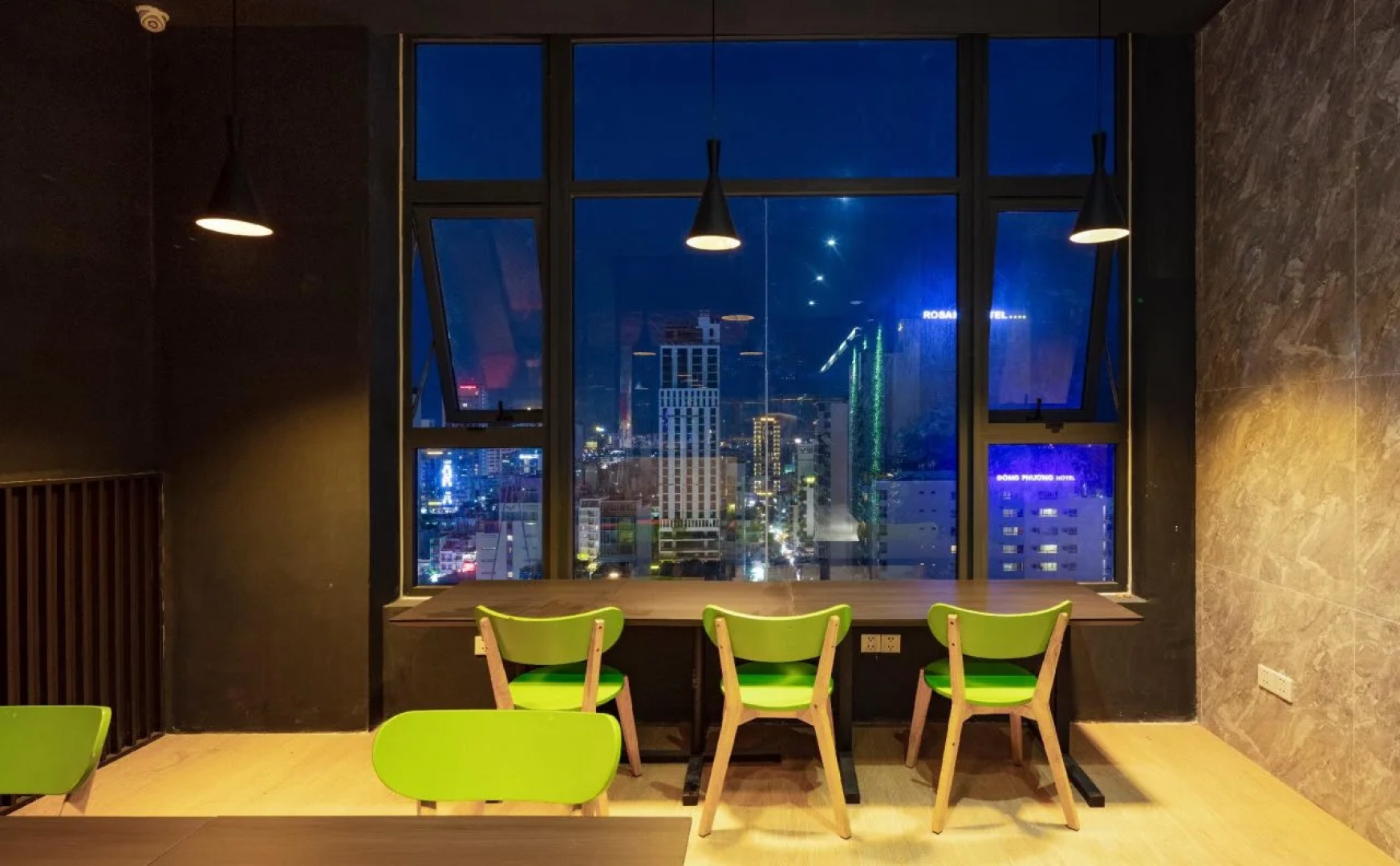 Отель Hermes Nha Trang