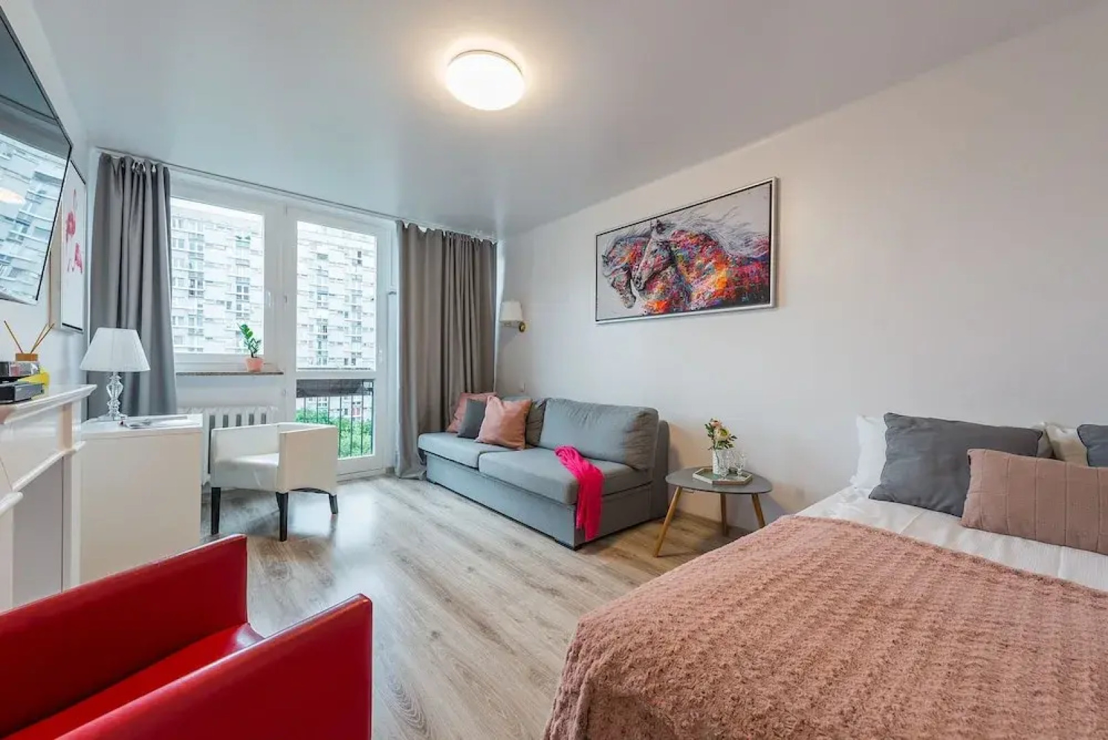 UNIT Warszawa Centrum Room by Metro Rondo ONZ