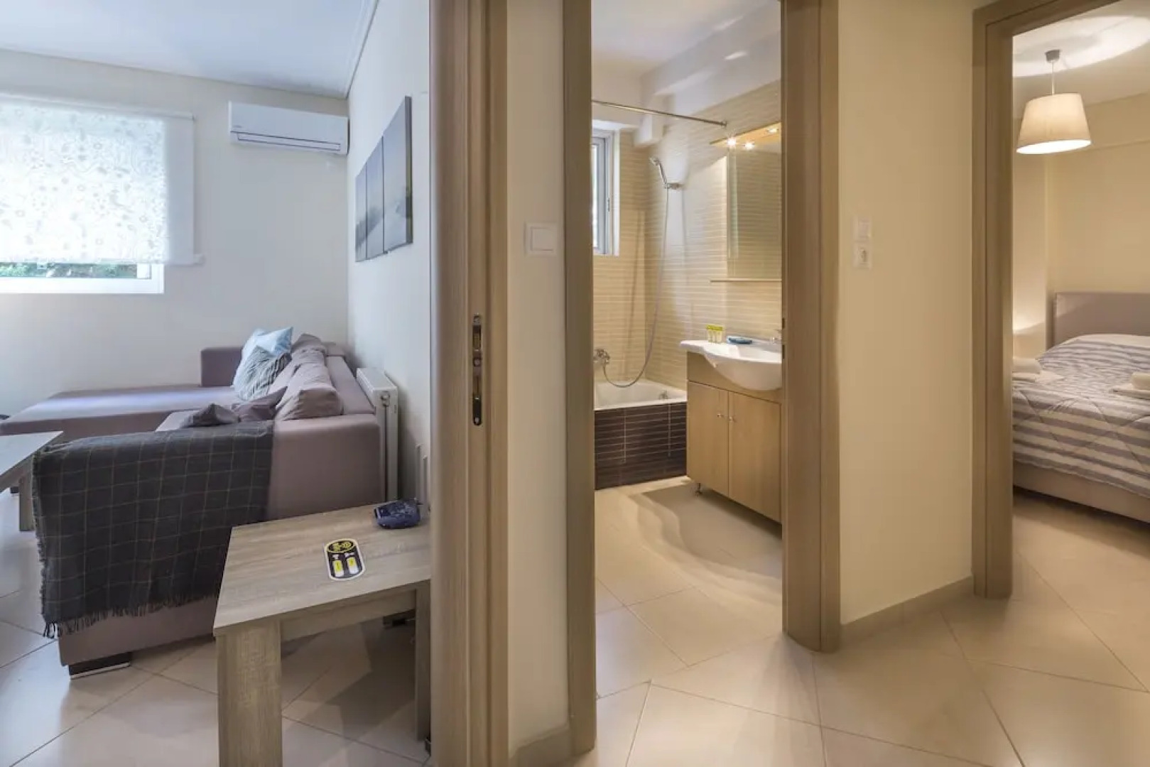 Scorpio Deluxe Apartment with Private Garden