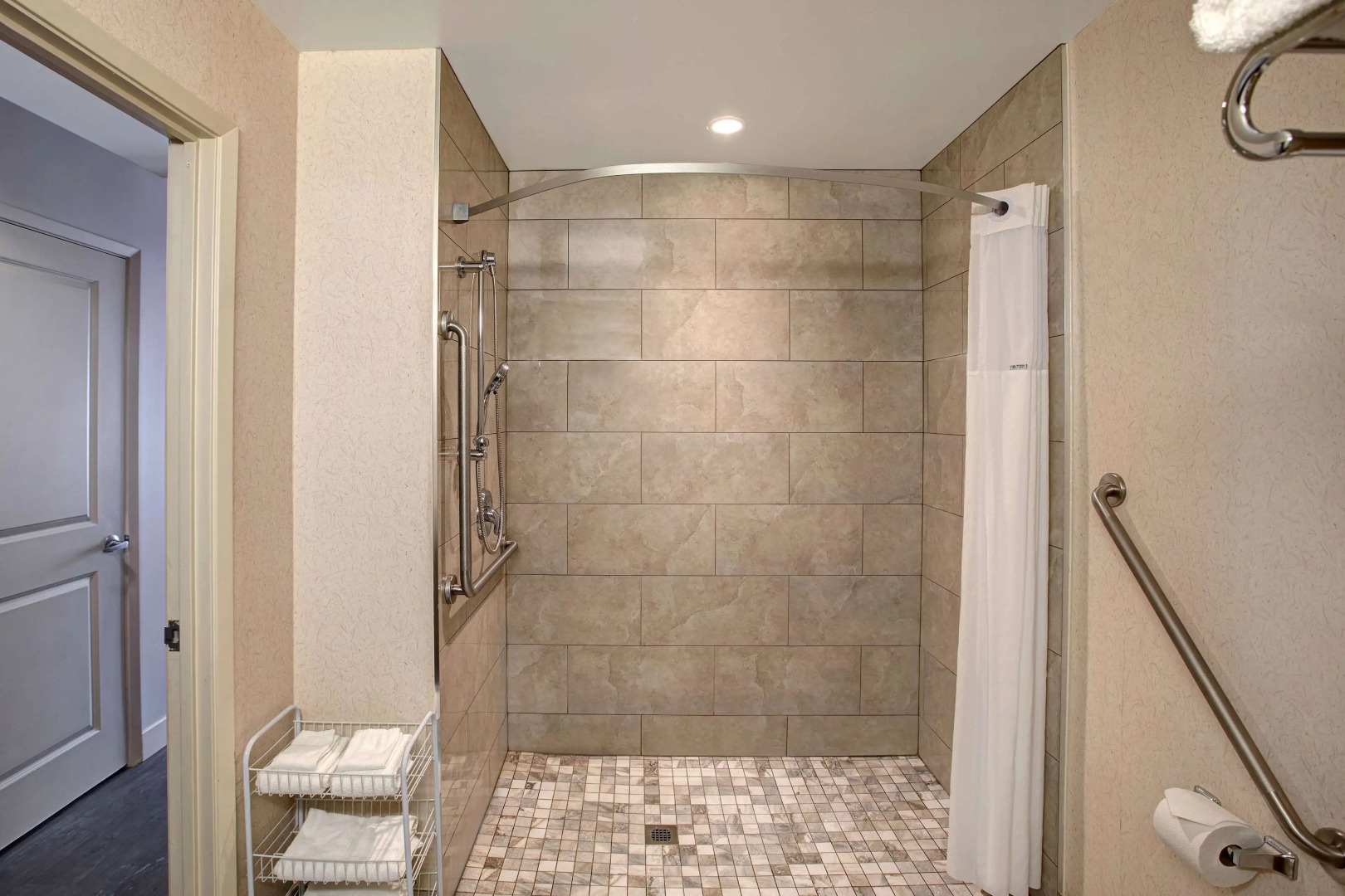 Days Inn & Suites by Wyndham Collingwood