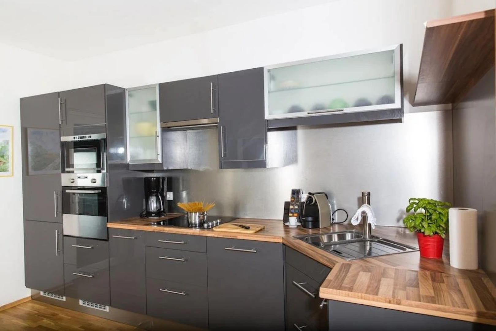 Perfect View - Quiet and Family Friendly