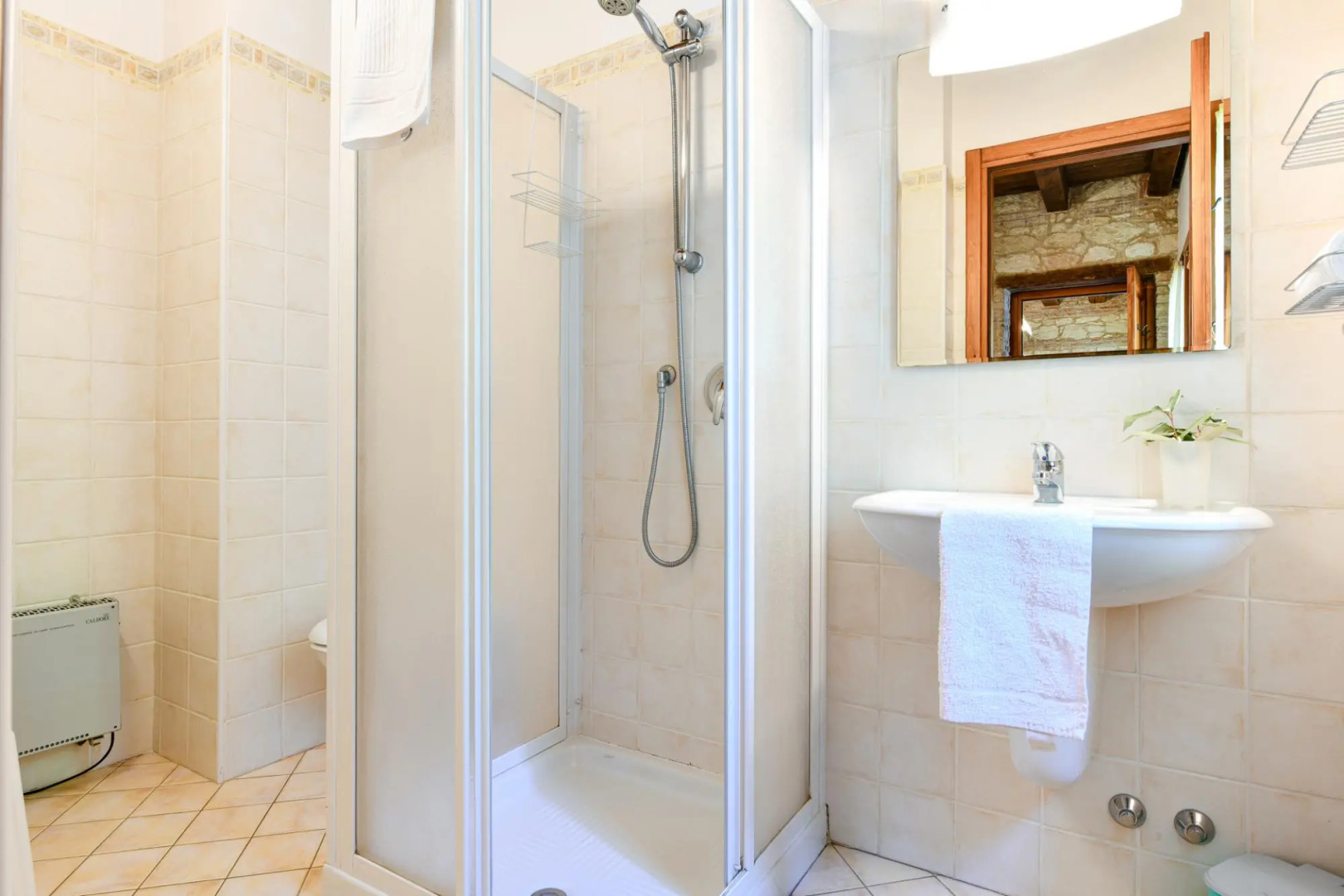 Ciliegi apartment with one bedroom and one bathroom on the first floor (apartment 4)