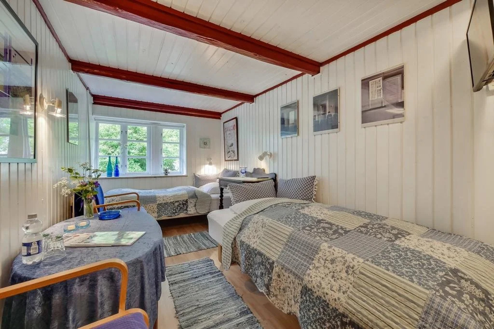 Bed & Breakfast Naboløs