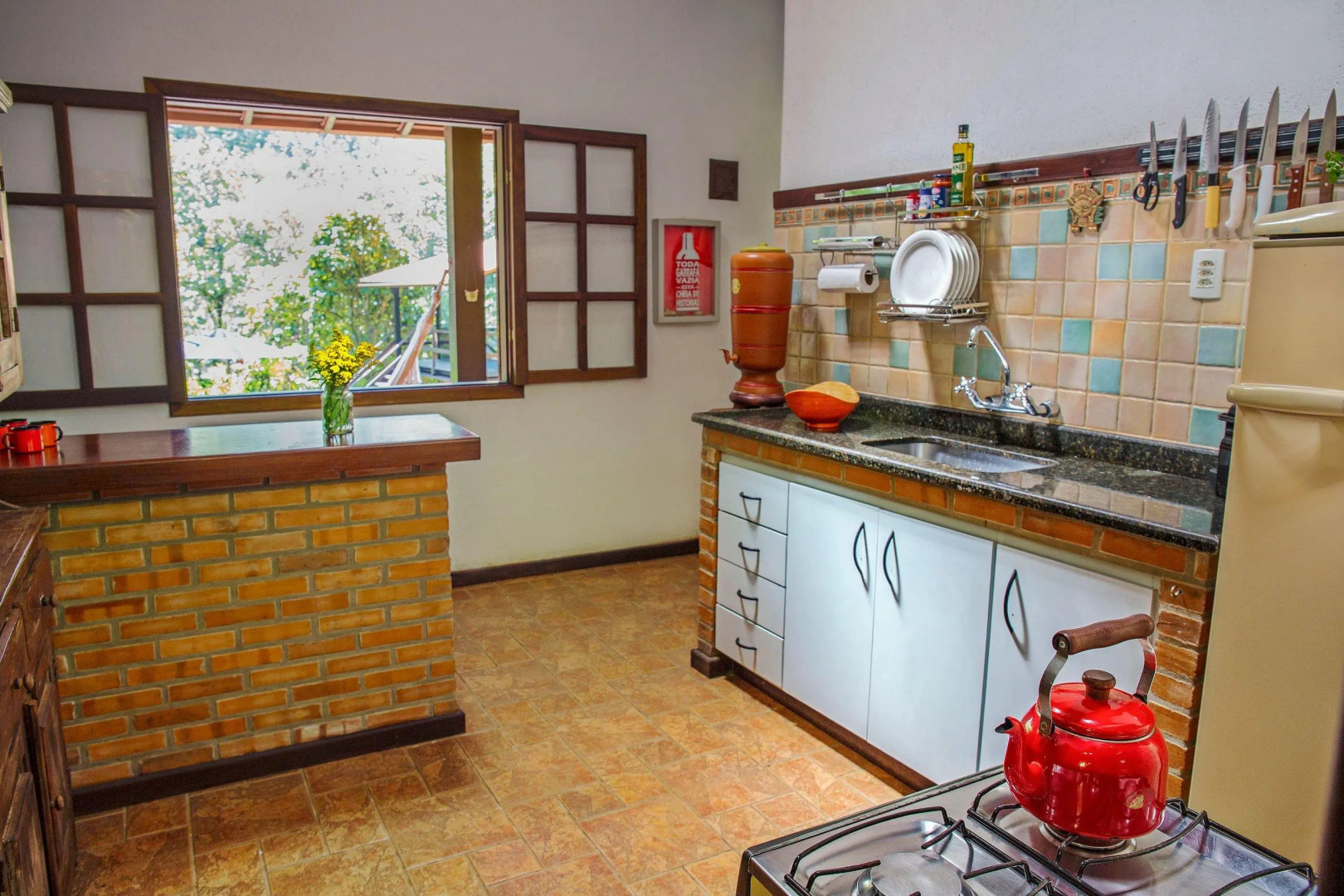 Sitio na Serra dos Orgaos com rio de aguas cristalinas