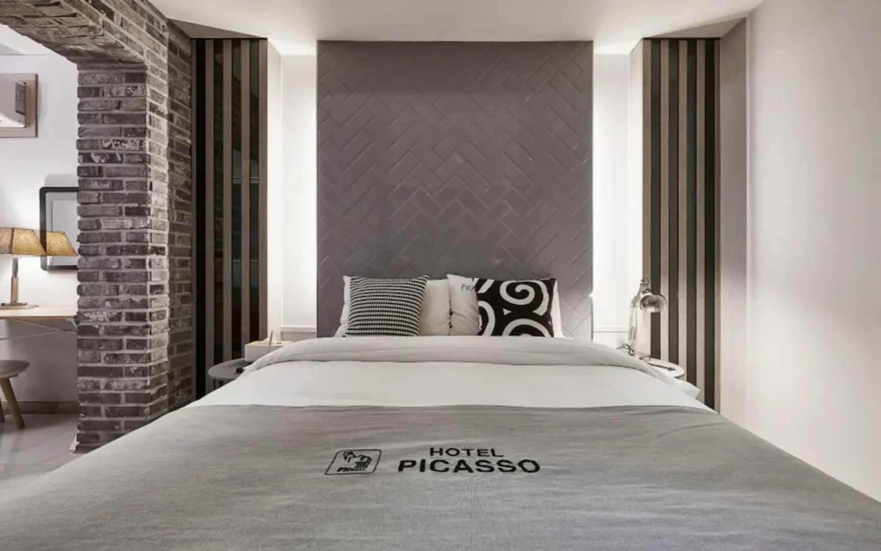 Donghae Picaso Hotel