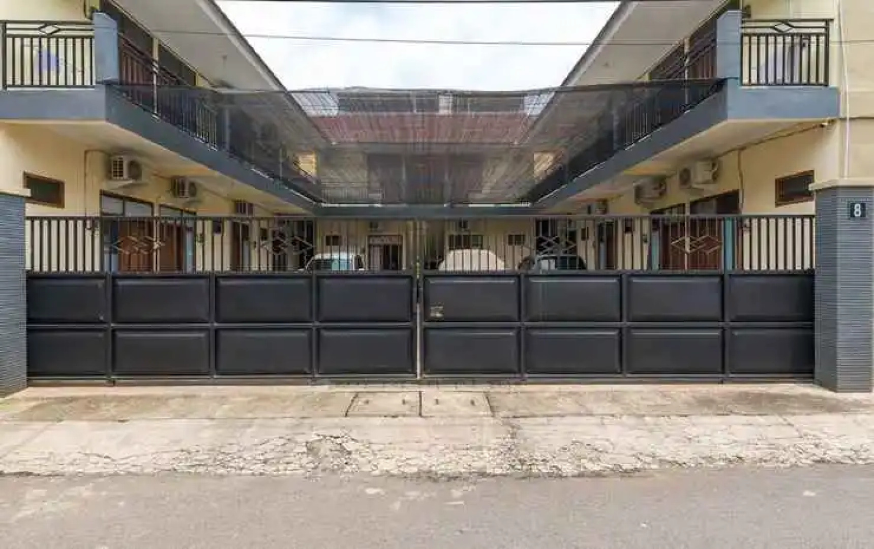 KoolKost near GOR Untung Suropati