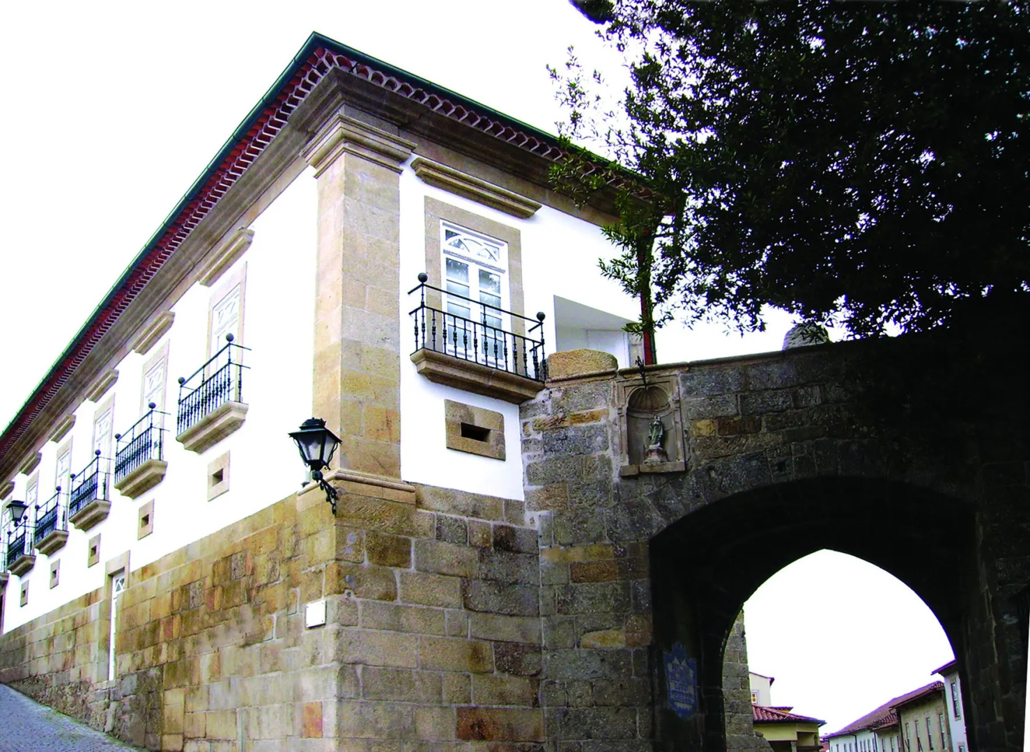 Montebelo Palácio dos Melos Viseu Historic Hotel