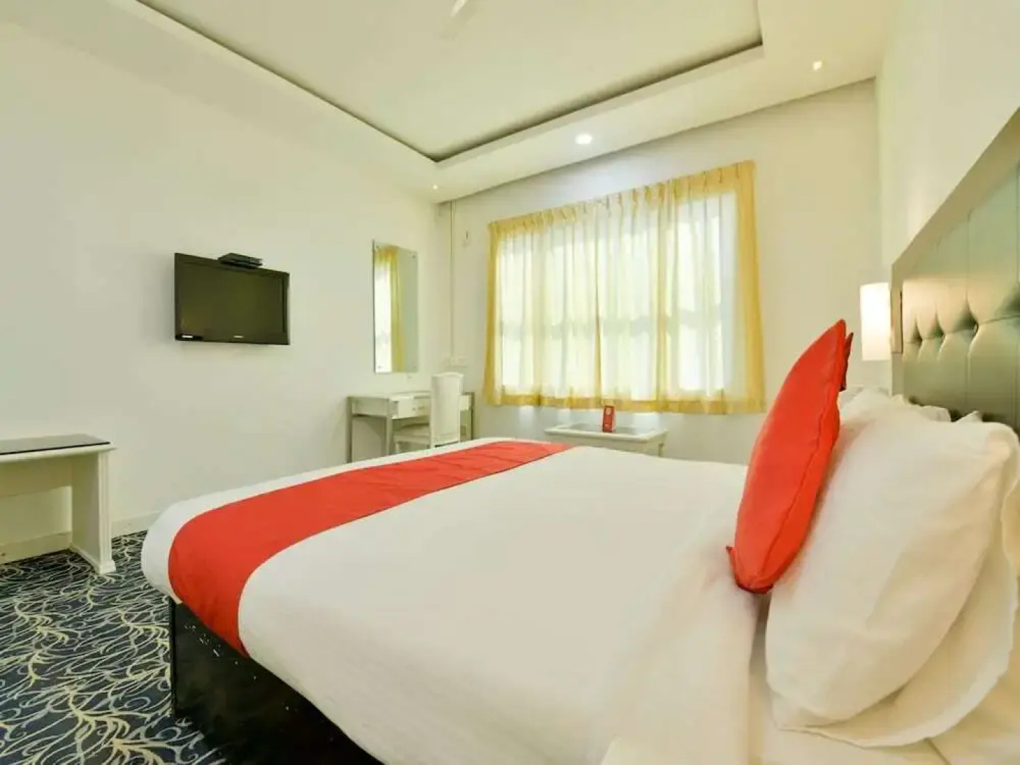 Hotel Kavitha International