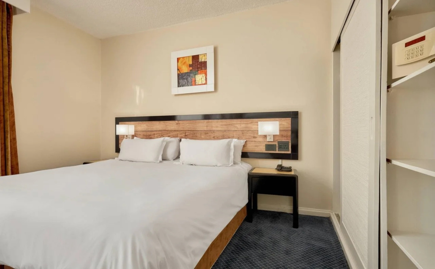 The Parktonian All Suite Hotel