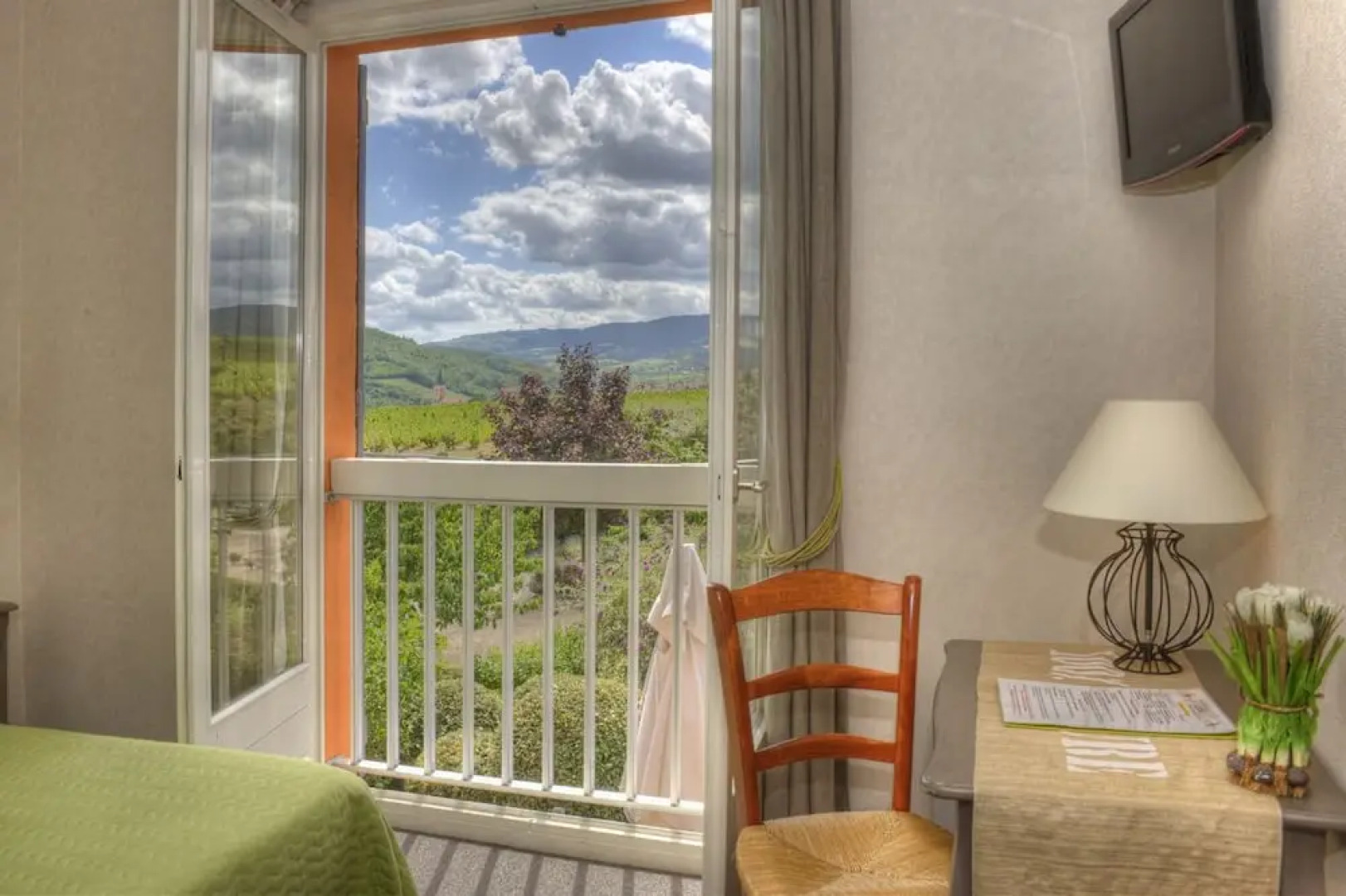 Hotel des Vignes - Le calme au coeur des vignes