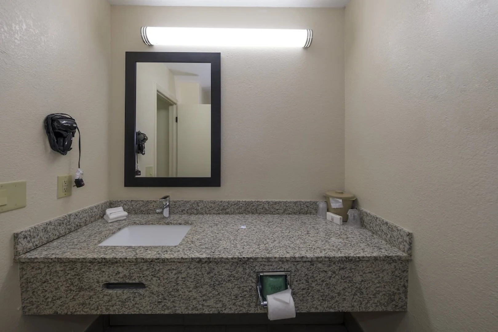 Red Carpet Inn Hillsville