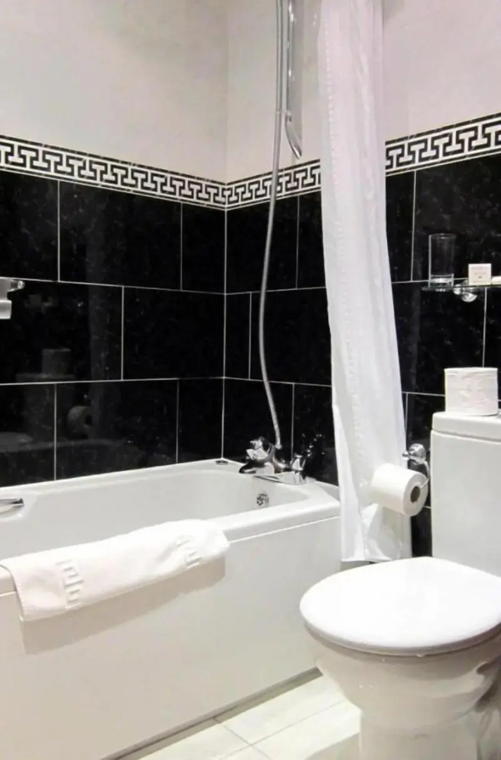 The Old White Lion Hotel