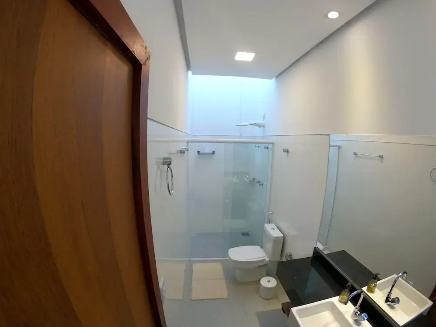 Casa de Luxo em Escarpas com 5 suítes