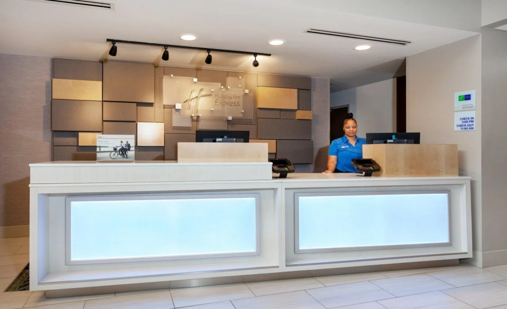 Holiday Inn Express Tampa-Brandon by IHG