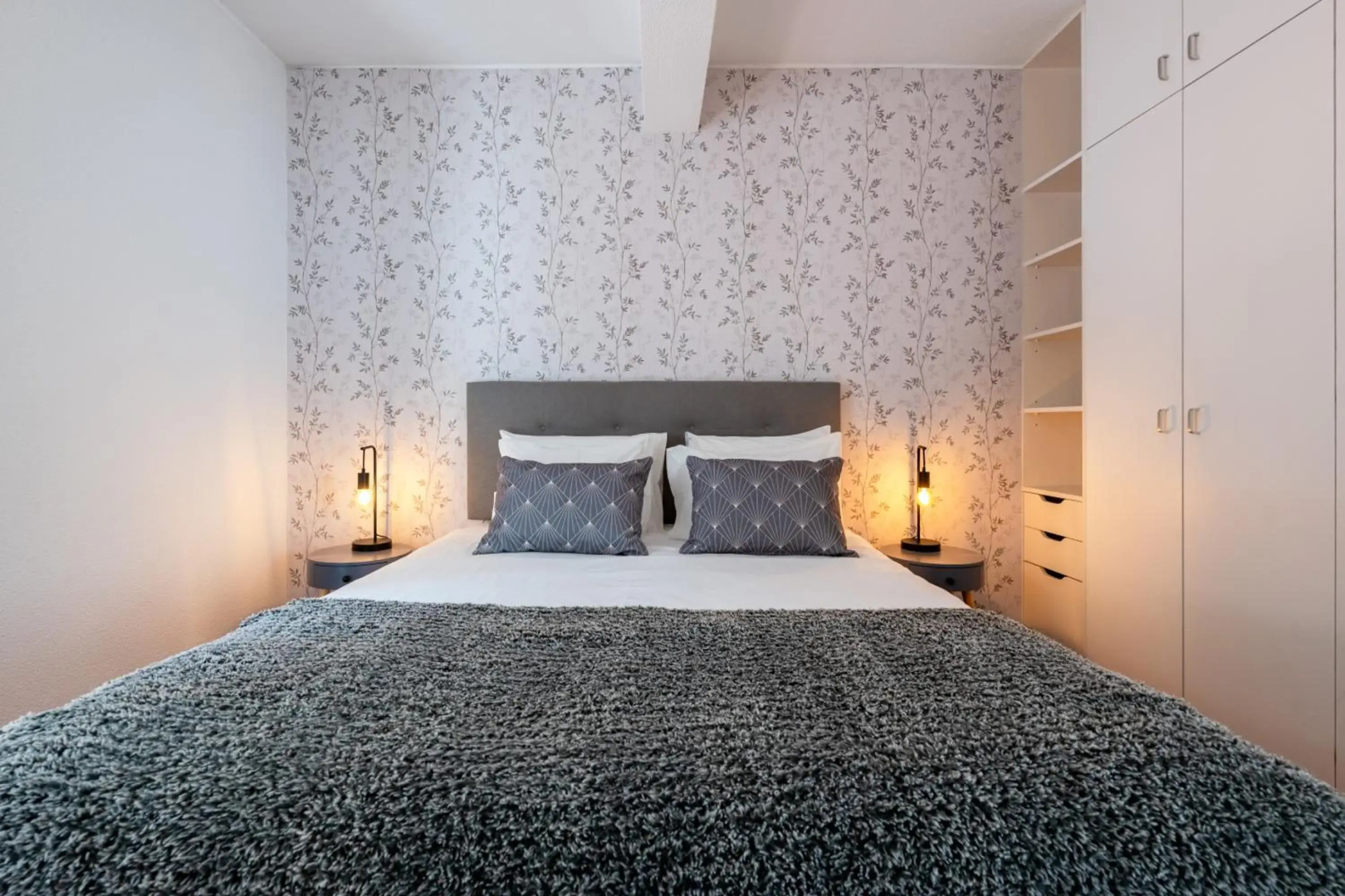 Pereira Place - The Dream