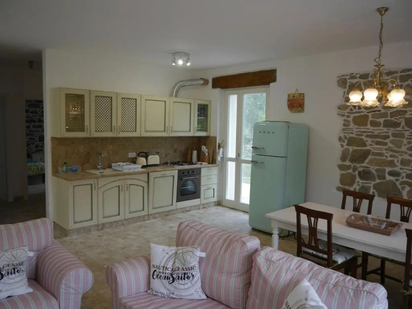 Top Rustico Borgata Roggio auf 16.480 qm Grundstück