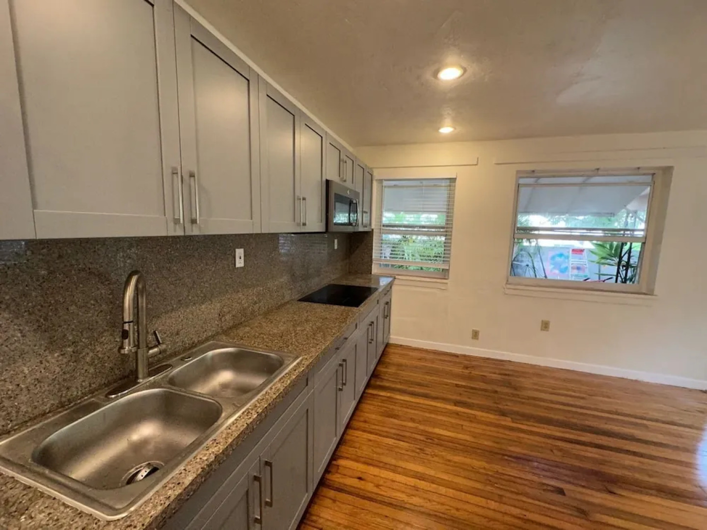 Tropical Charmer Coral Gables Apartment