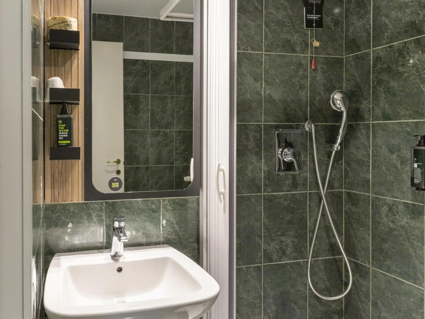 B&B Hotel Pomezia Cortese