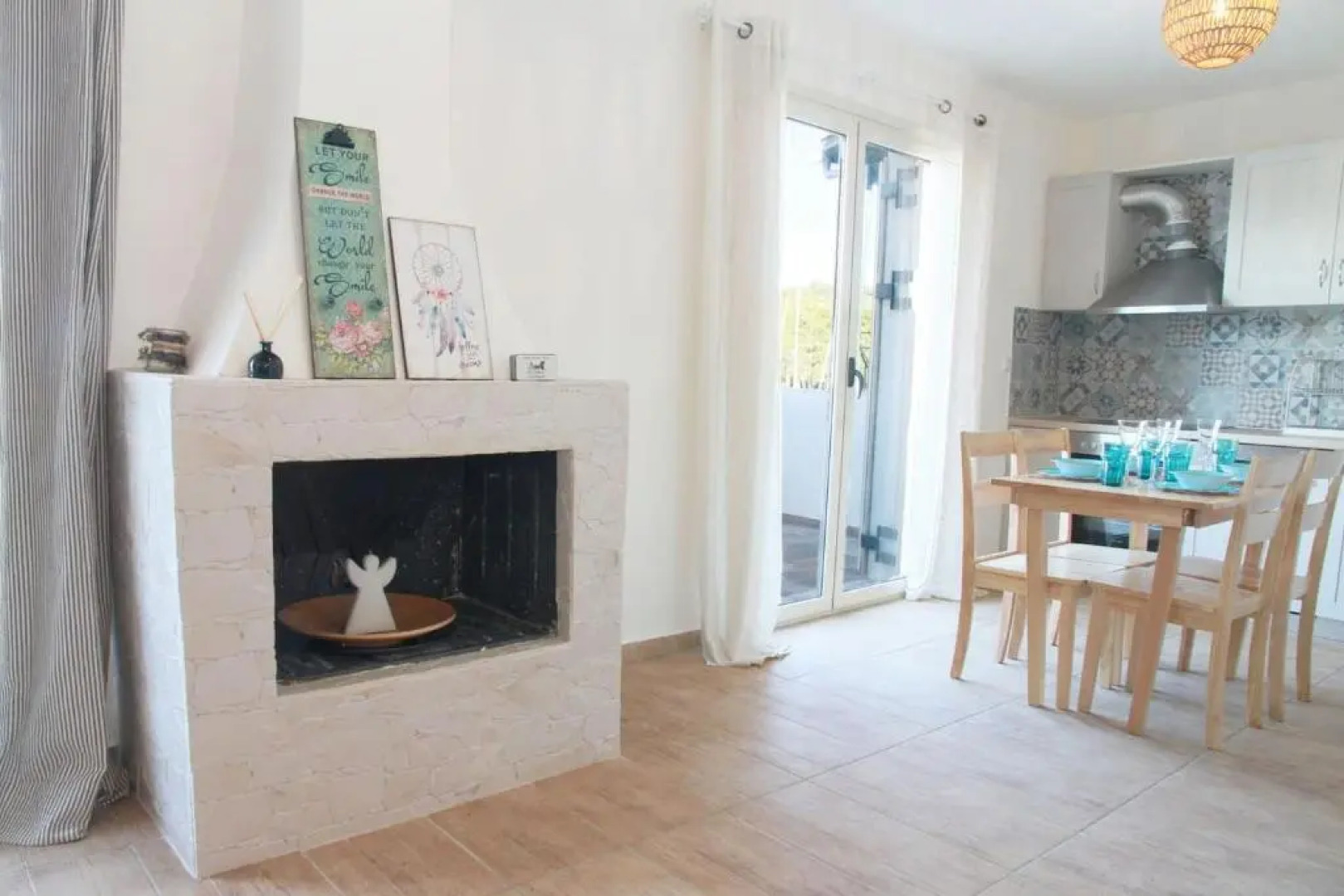 Xaradiotis House - A modern home away from home