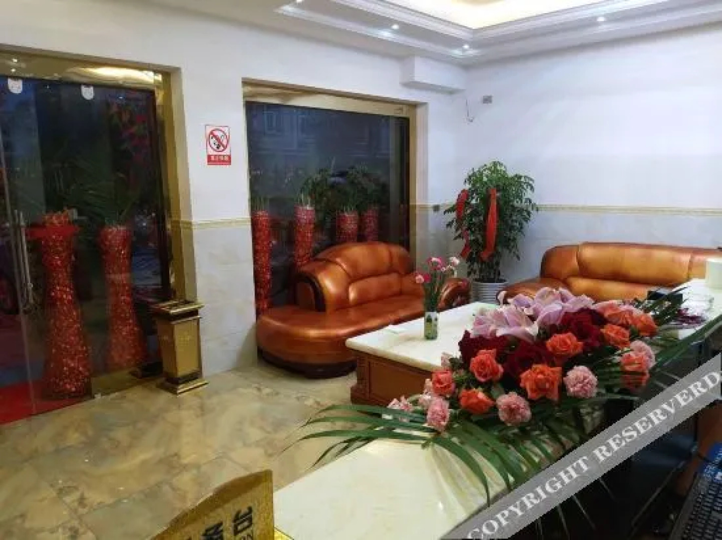 Qujing Wanghai Business Hotel