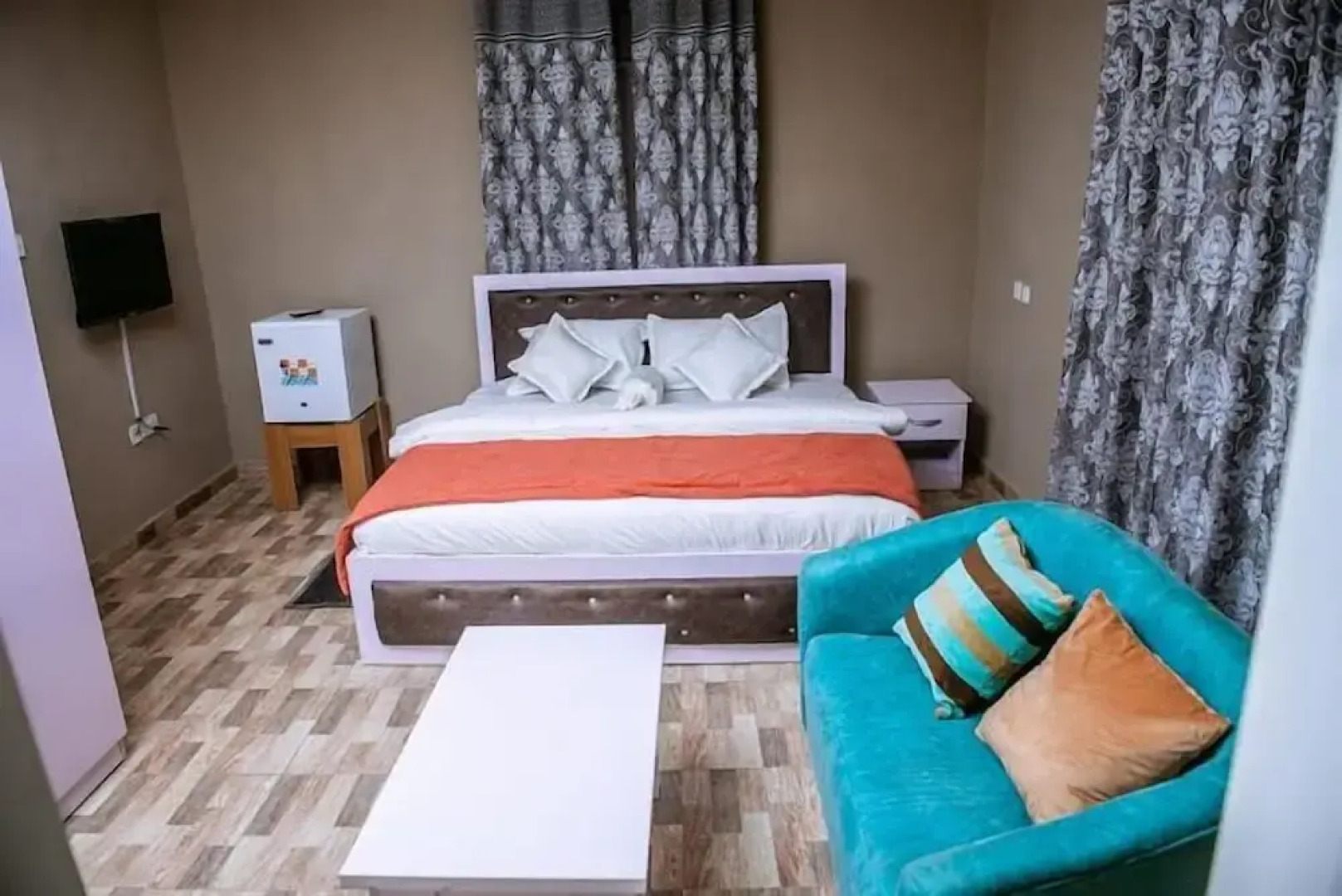 Aeronat Luxury Apartment