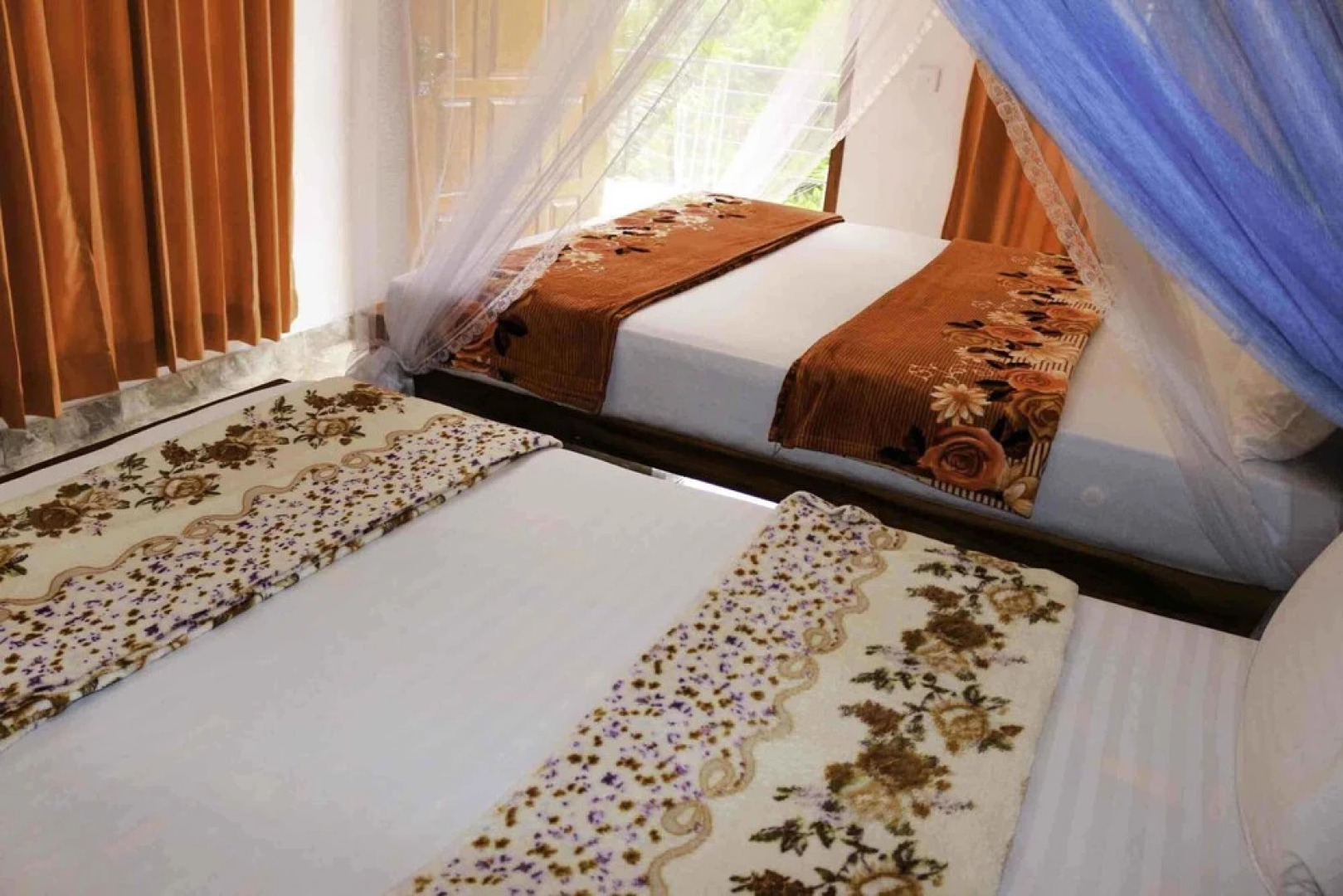 Yoho Rawana Mountain View