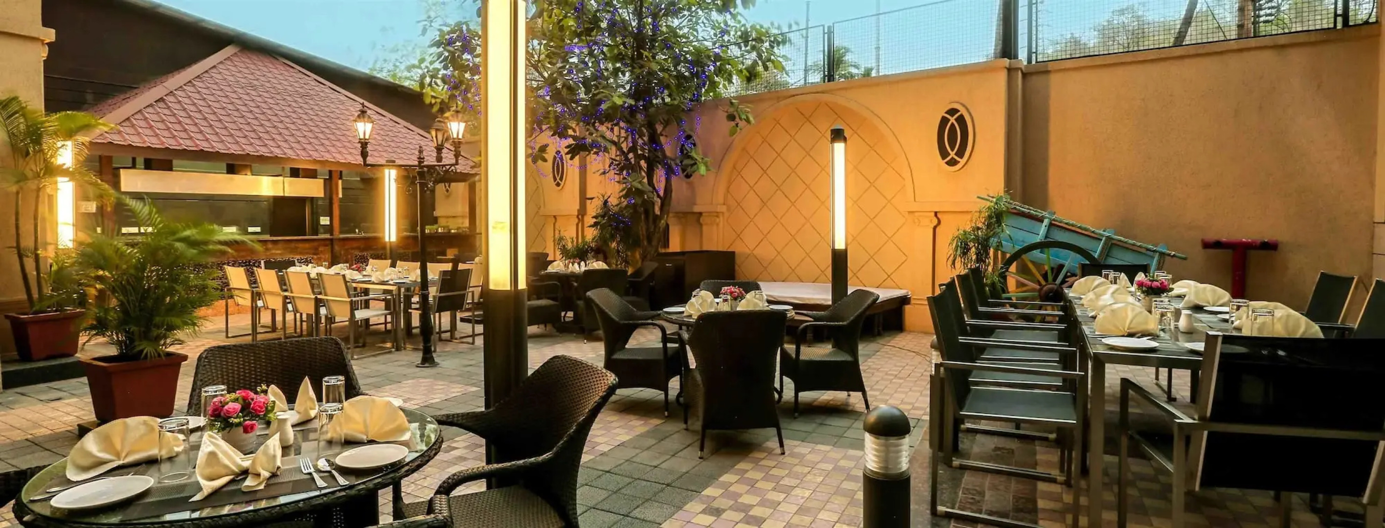 Golden Chariot Vasai - Hotel and Spa