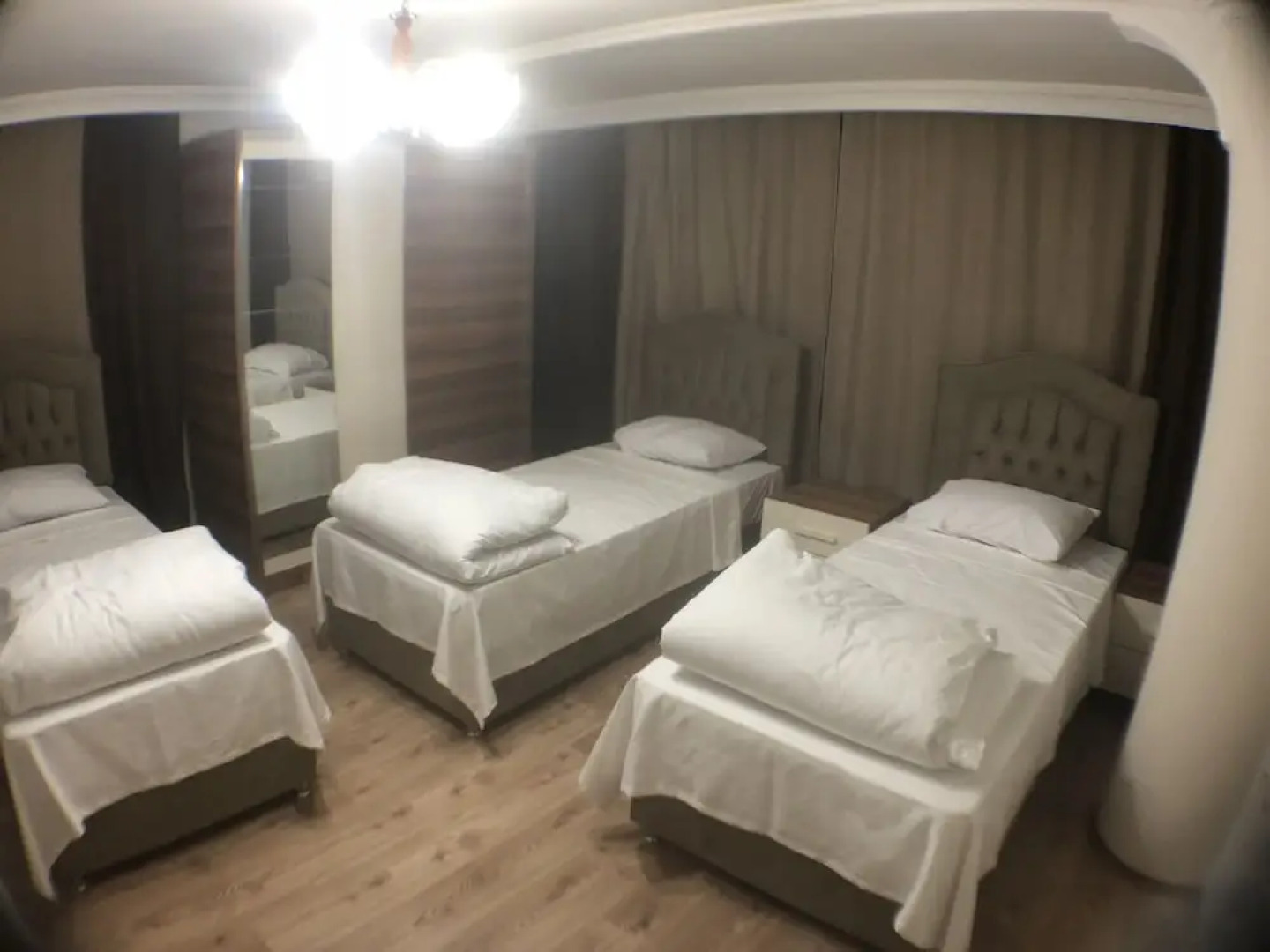 Bursa Larimar Apartments