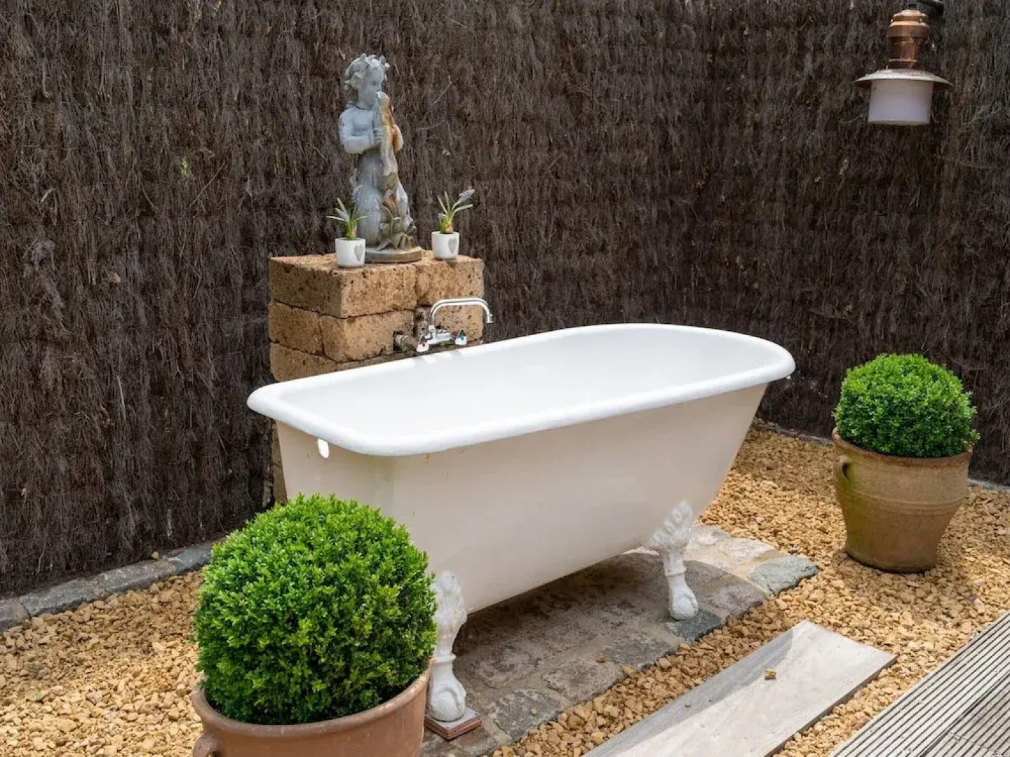 Restful Holiday Home in Koksijde With Hot Tub and Sauna