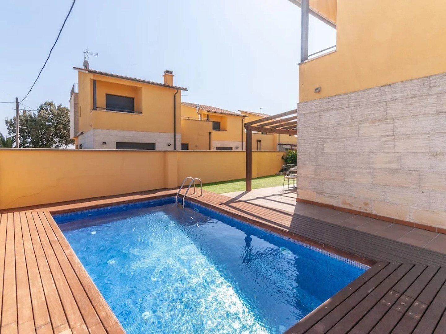 Cozy Holiday Home in Urbanització Bon Relax With Pool