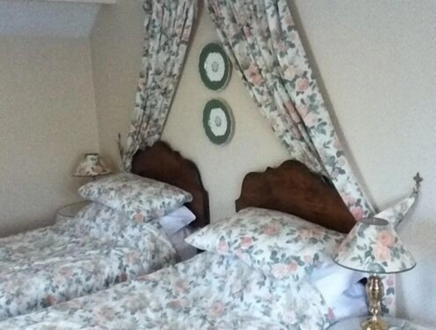 Holdfast Cottage Hotel