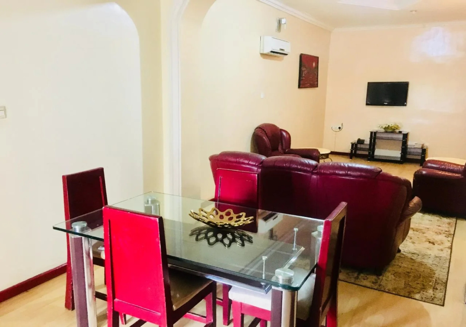 Duoban Hotel & Suite