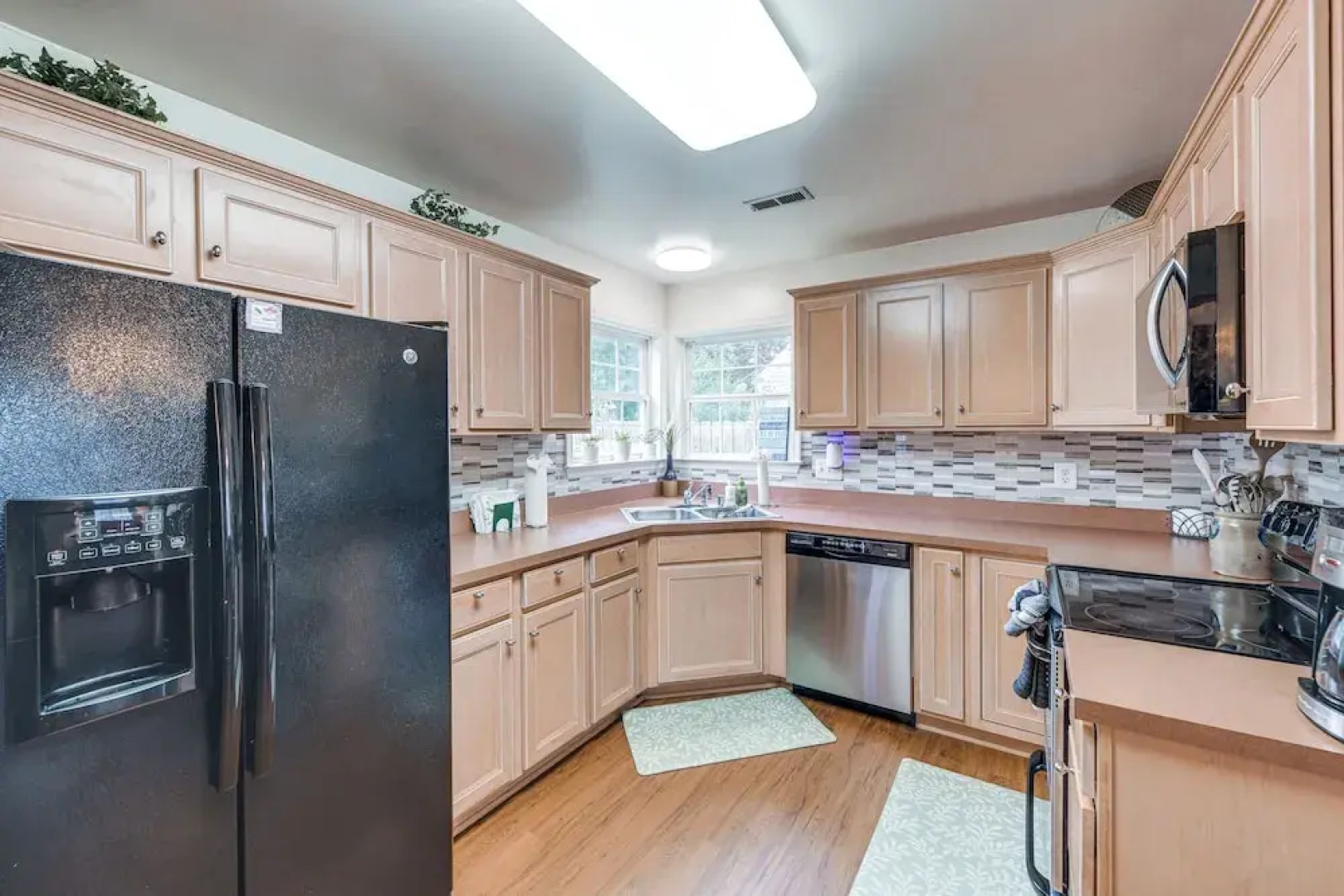 2 Blocks to Potomac River: Gem in Colonial Beach!