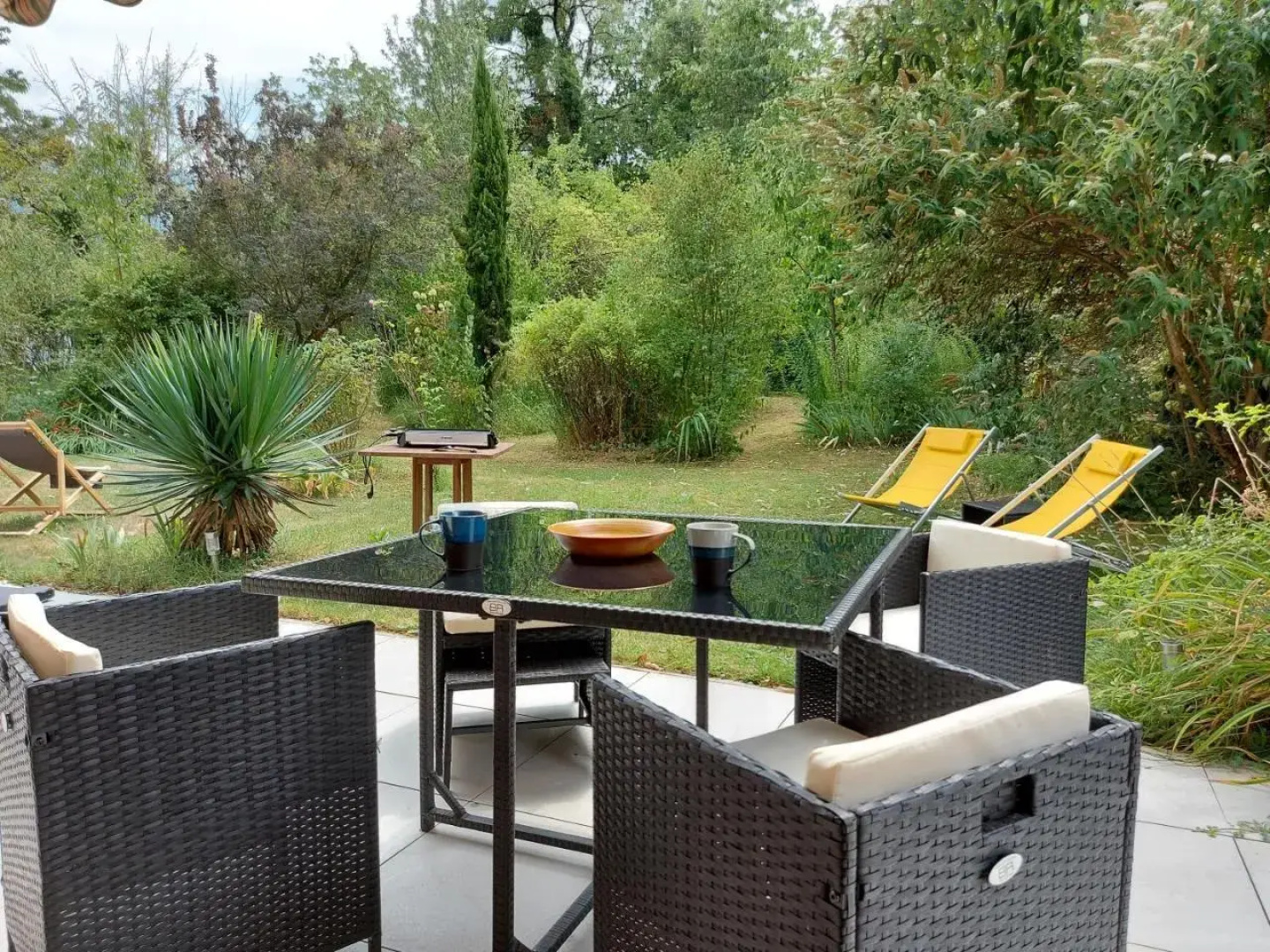 Rare, cosy studio terrasse au coeur de St-Jorioz